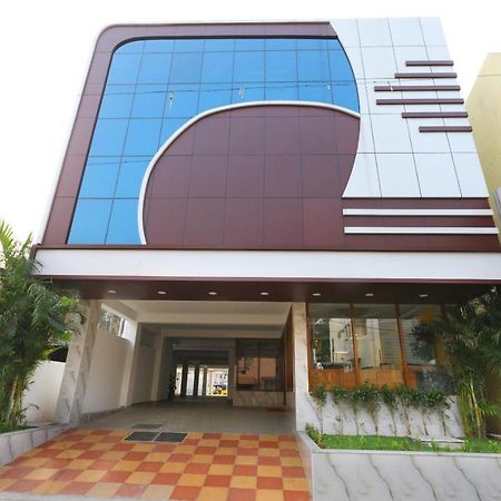 Fabexpress Nk Exotica Hotel Chennai Exterior foto